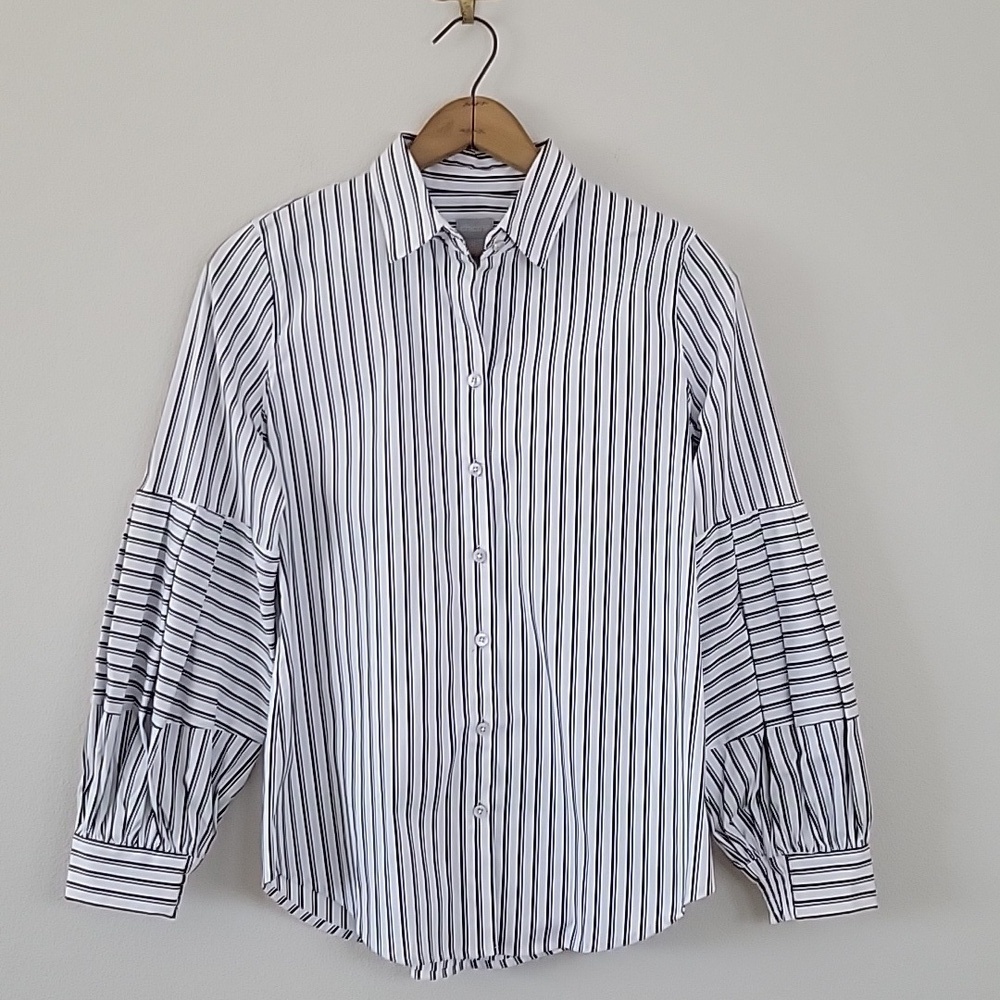 Chico's White Button Down Charcoal Stripes Bubble Sleeve Size Small/4